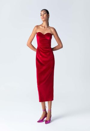 κόκκινο βελούδινο φόρεμα