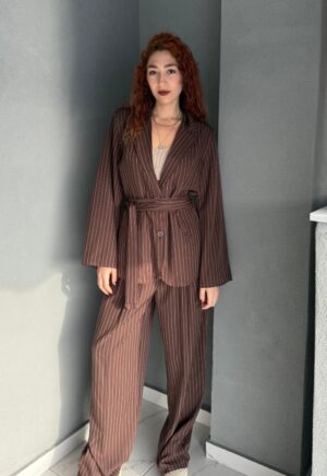 σετ κουστούμι